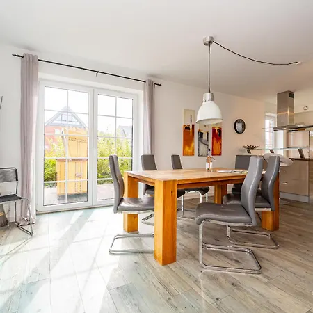 Luna Wenningstedt-Braderup